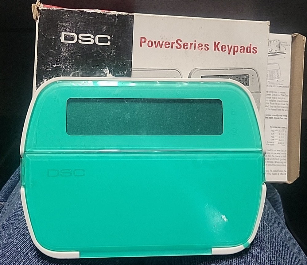 NEW DSC RFK5501 PowerSeries 64-Zone LCD Keypad