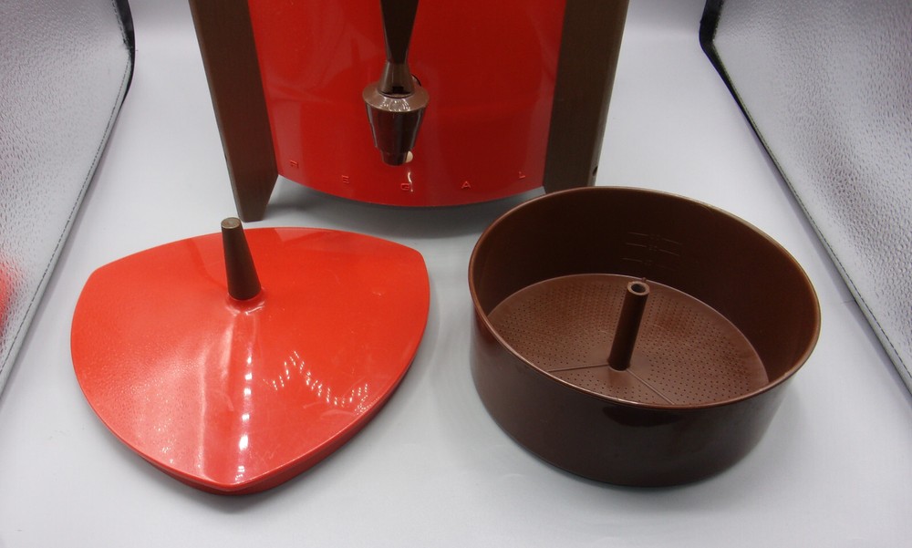 Vintage 1974 Orange REGAL Poly Perk Automatic PERCOLATOR #7530 Atomic Works!