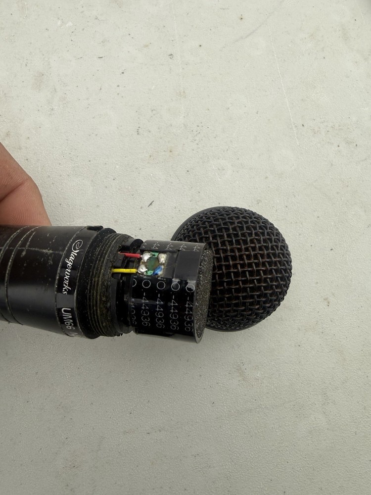 Stageworks UM66 , 25' Cable! Get Ready to RECORD!