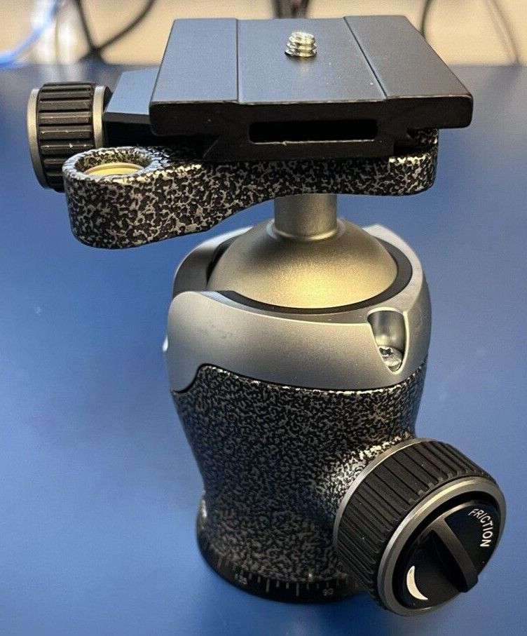 Gitzo Tripod Ball Head Series 3