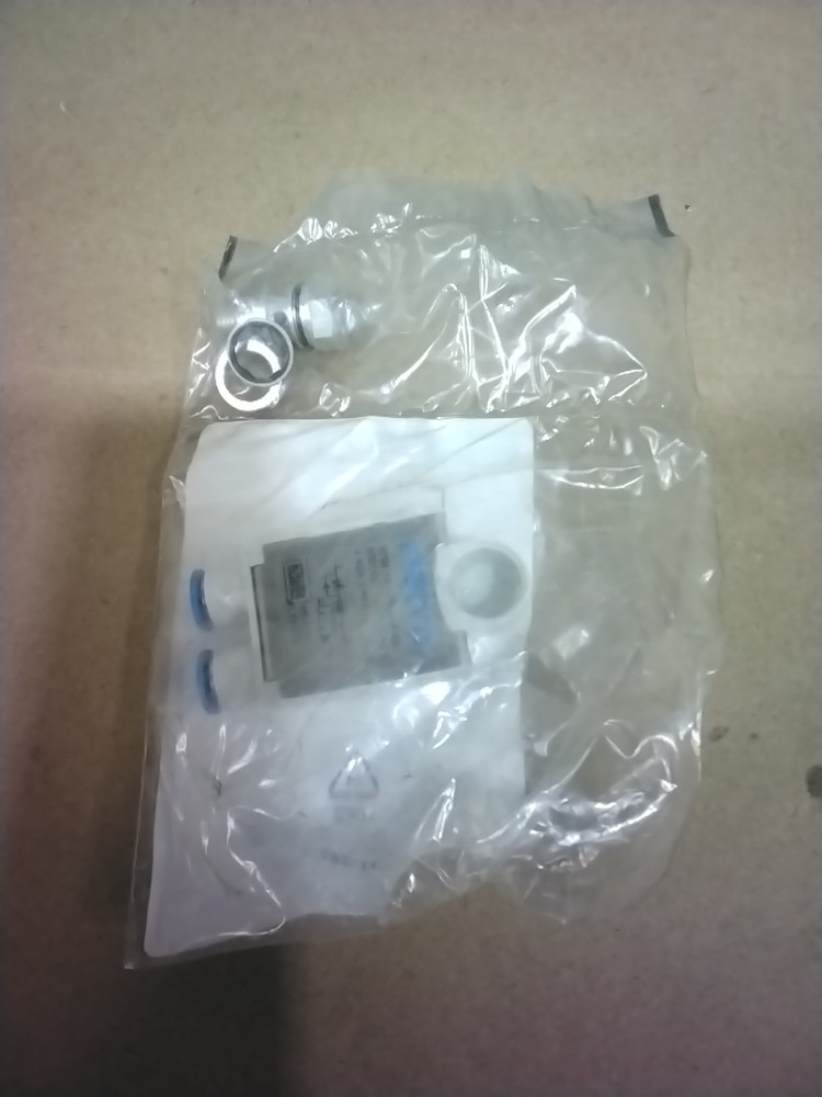 FESTO VFOF-LE-BAH-G18-Q6 One-way Flow Control Valve 8001459