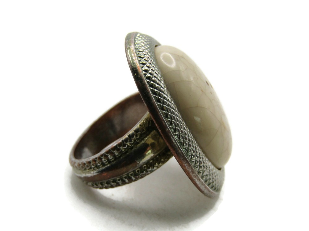 Large Statement Ring Oval Cream Crackle Stone Cabochon Textured Silver Tone