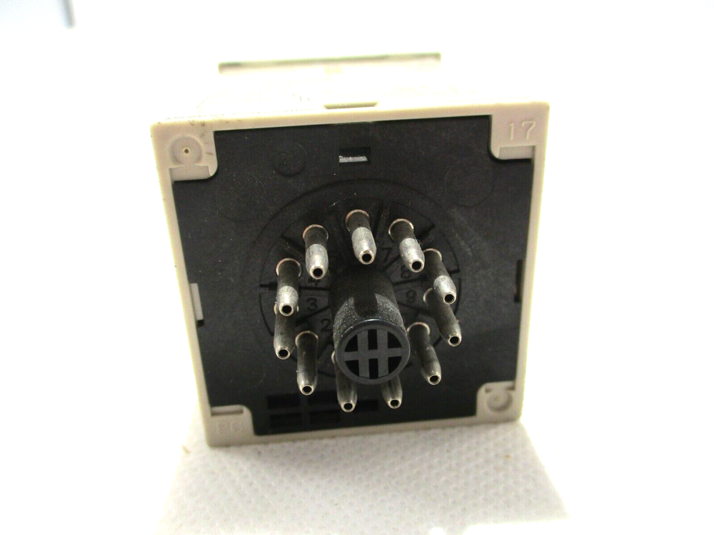 OMRON H3CA-A SOLID STATE TIMER