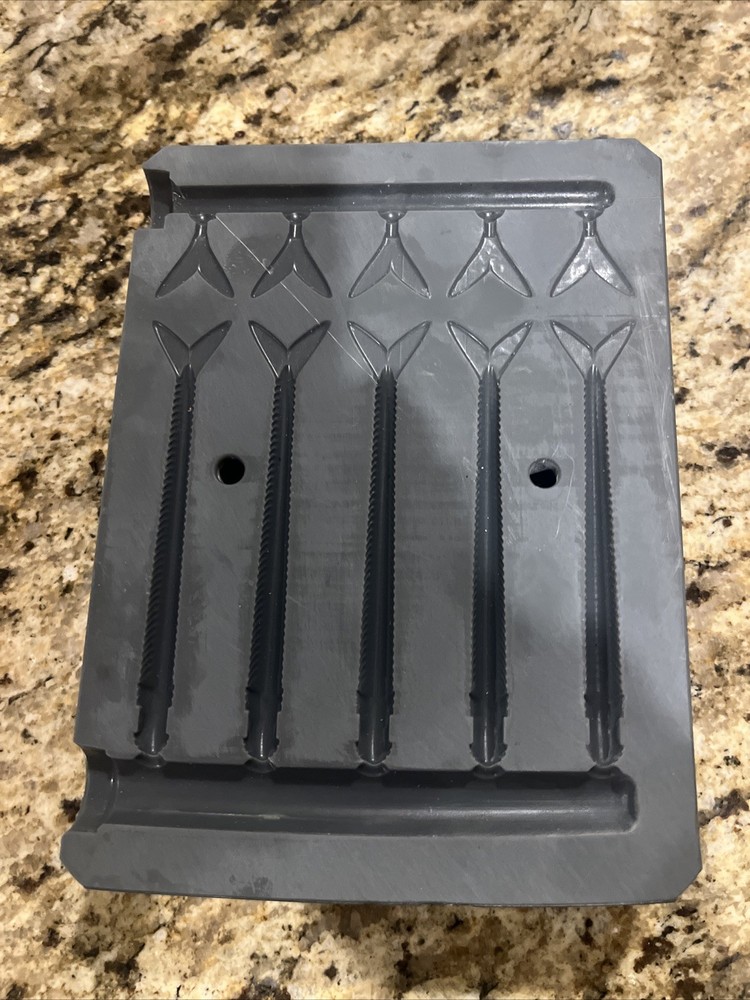 Helter Smelter 4” Mold