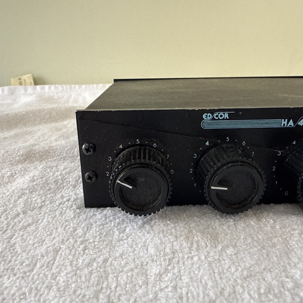Edcor HA-400 Headphone Amplifier 4 Outputs Tested