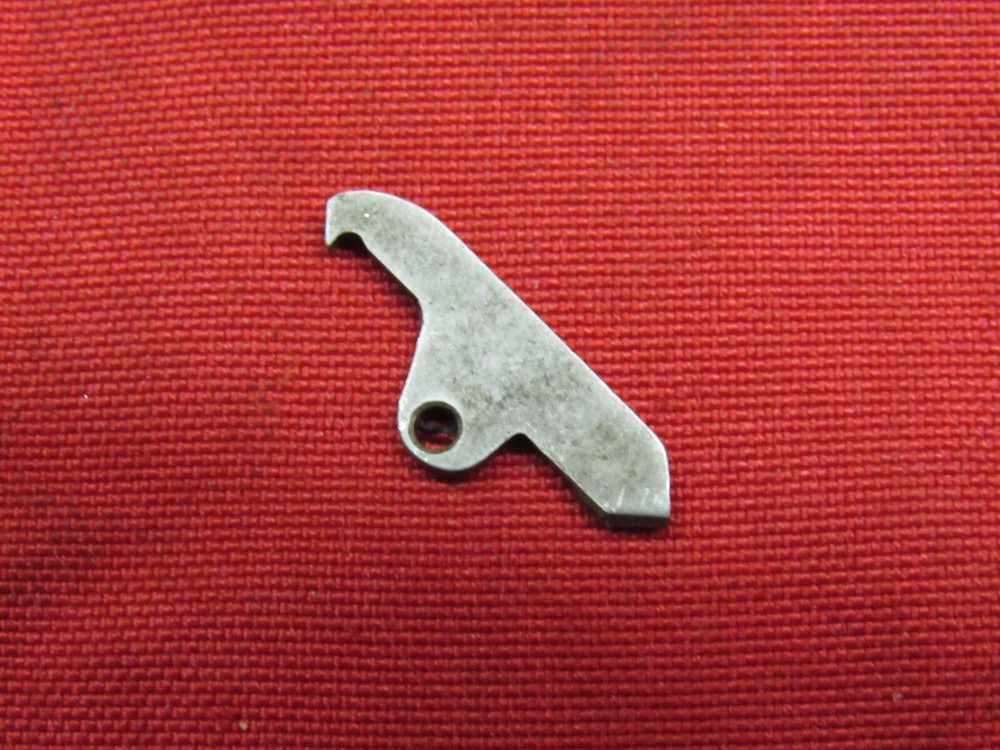 Remington 552 Extractor - P/N 22635