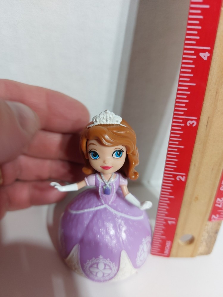 DISNEY SOFIA THE FIRST 3.25” FIGURE Or CAKE TOPPER D14