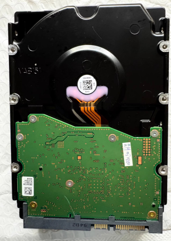 1pcs WD 4T hard disk