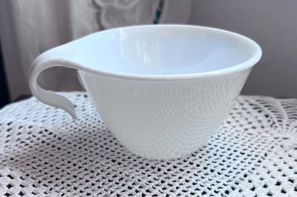 Corelle (Corning) WINTER FROST WHITE Flat Cup - Hook Handle