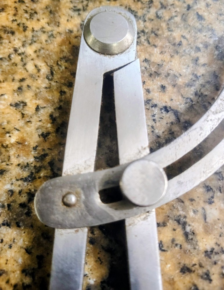 🗽 VINTAGE 12" FINE POINT DIVIDER