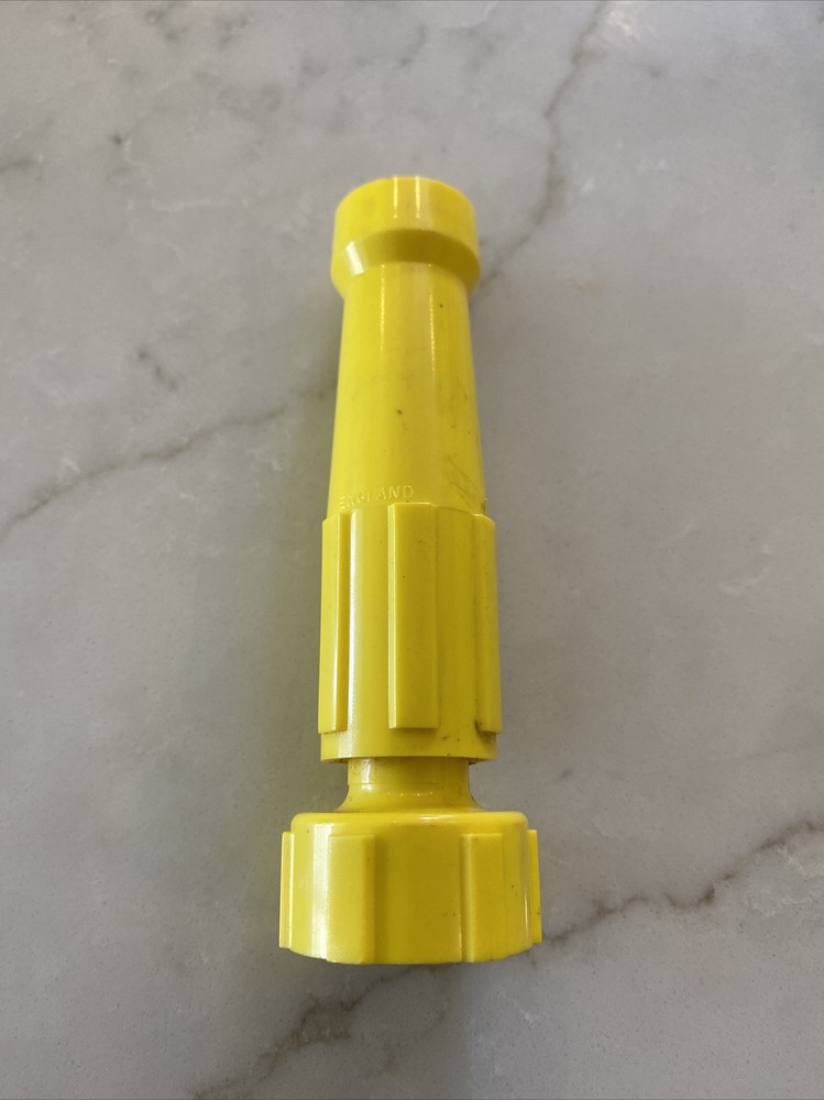 plastic adjustable spray nozzle,yellow 4”