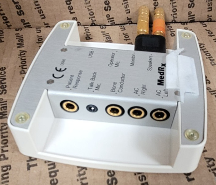 MedRx Avant A2D+ PC Based Audiometer W/USB (POWERS ON!)