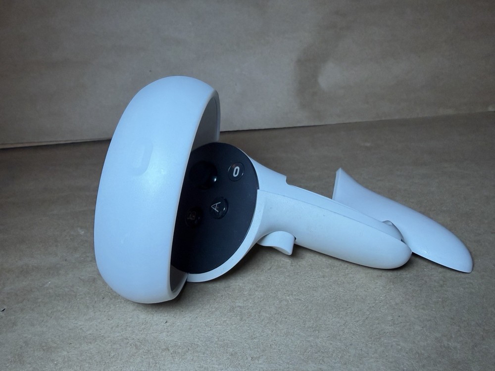 Oculus Meta Quest 2 VR Controller Right Hand Controller Only JD96CX