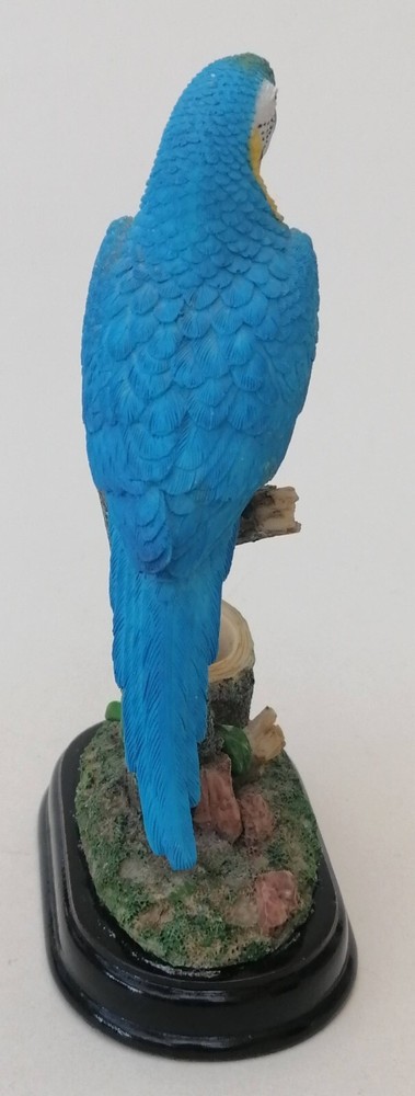 Macaw Parrot & Parakeet Figurines Resin