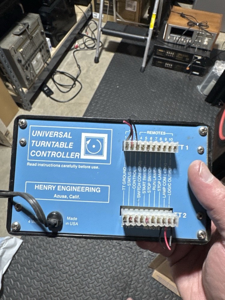 Henry Engineering Universal Turntable Controller – Broadcast Studio – Powers On