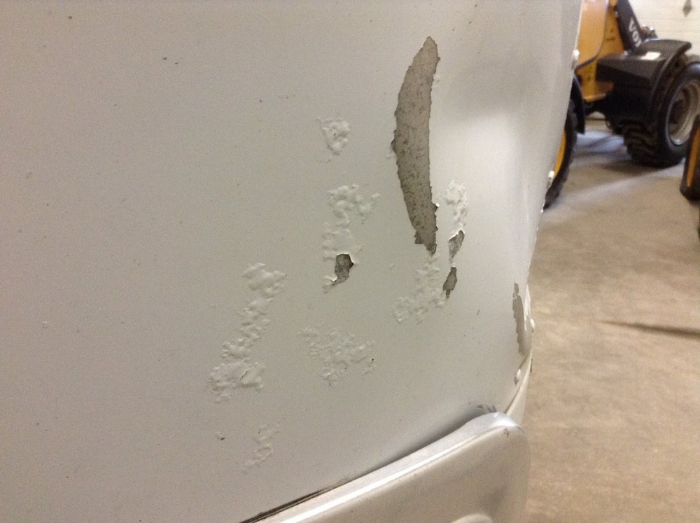 International 9700 ALUMINUM FRONT RIGHT CORNER Panel