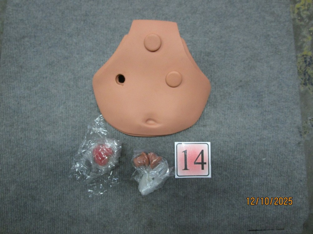 Laerdal Belly Plate 3 Hole