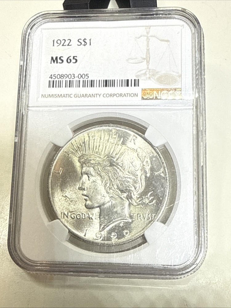 1922 Silver Peace Dollar NGC MS 65