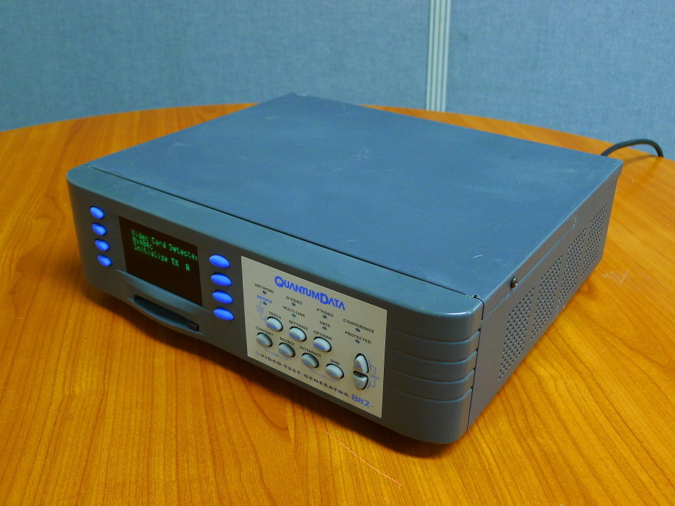 Quantumdata 882E Deep Color HDMI Generator