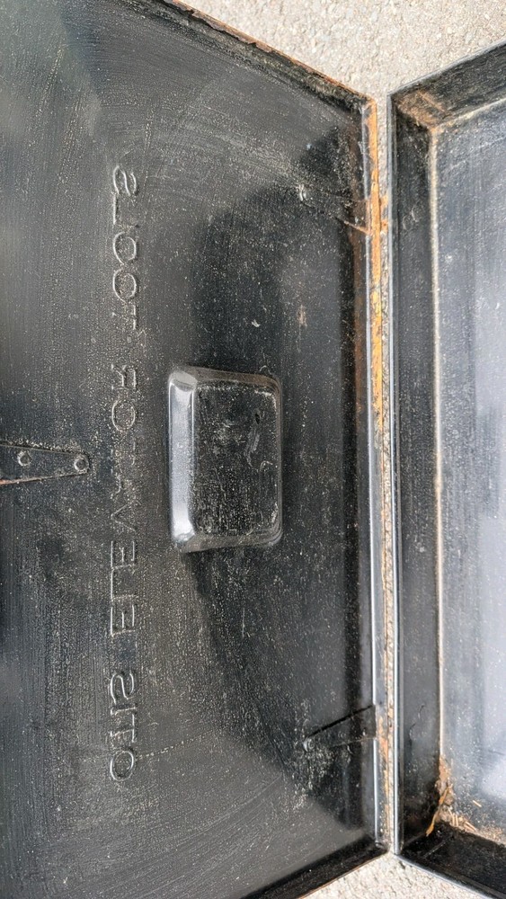 VINTAGE OTIS ELEVATOR TOOL BOX 26" x 13"
