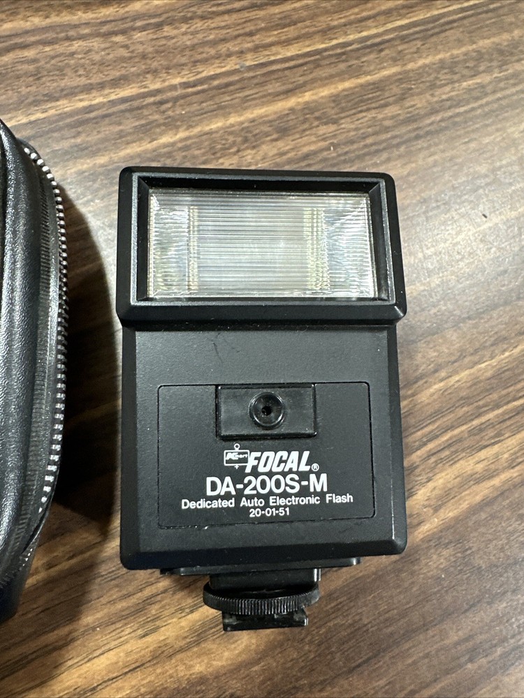 Focal DA-200S-M Auto Electronic Camera Flash