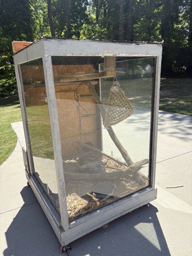 Large reptile tank/enclosure