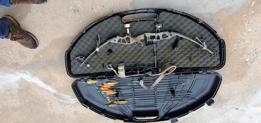 Alpine Stealth Force Compound Bow