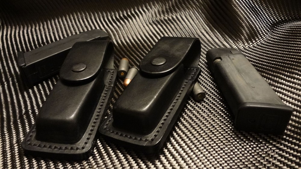 2X DOUBLE STACK LEATHER MAG POUCHES