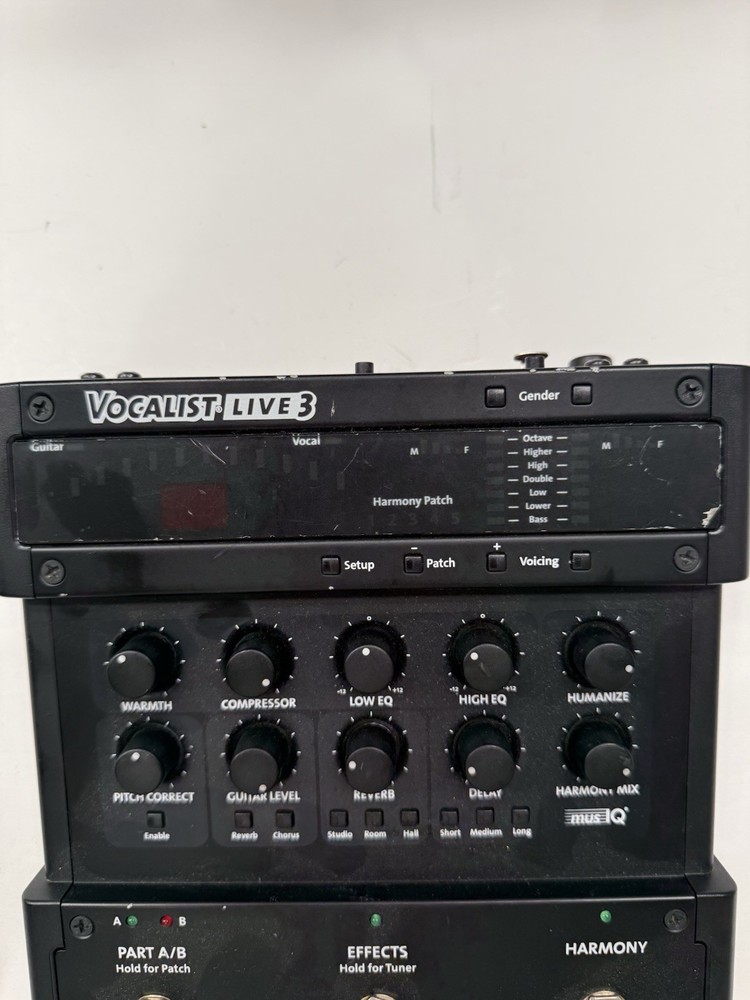 Digitech Vocalist Live 3 Vocal Multi Effects Processor Pedal + Power Supply