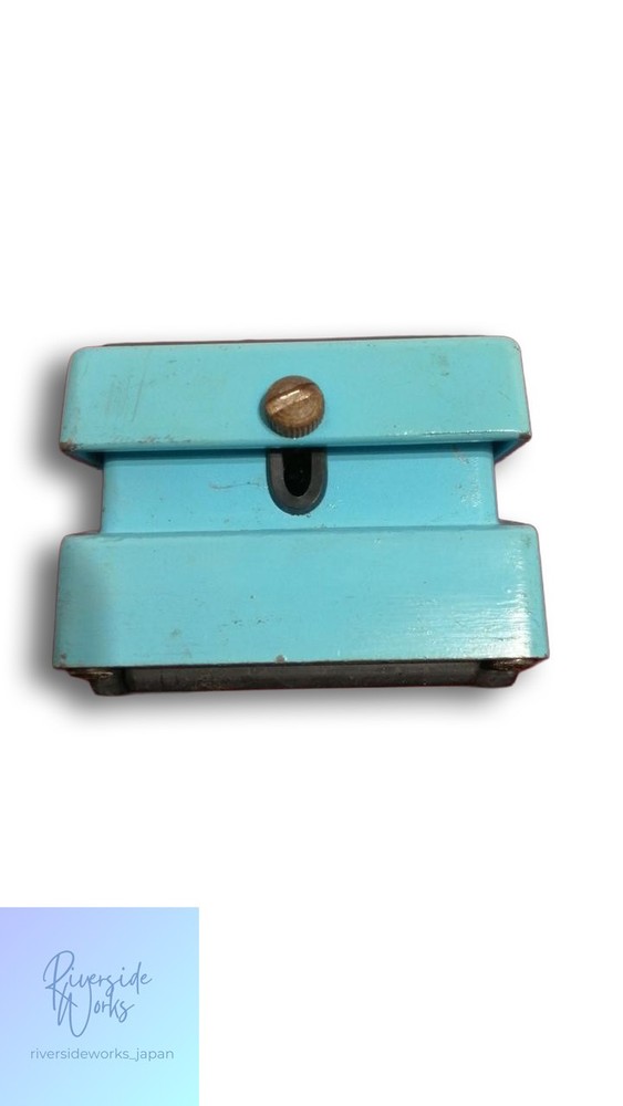 BOSS CE-2 Chorus Guitar Effects Pedal