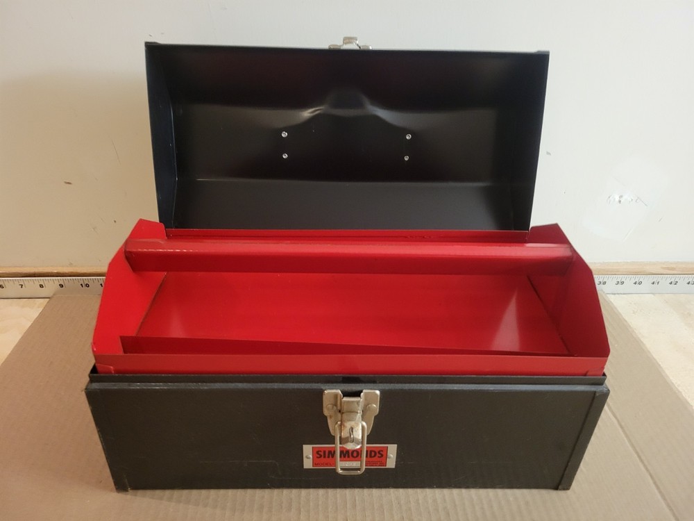 Vintage Simmonds USA Tool Box With Tray