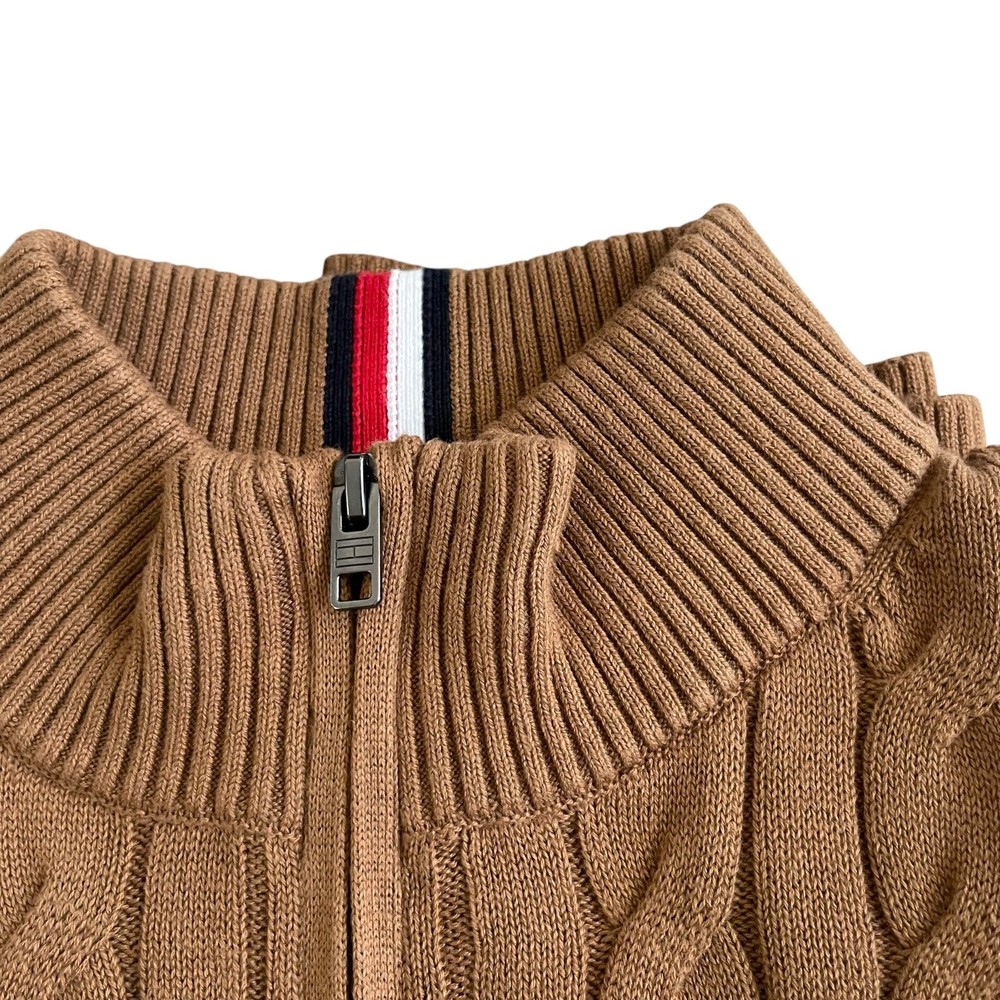 Tommy Hilfiger Men's Regular Fit Essential Solid Cable Knit Quarter Zip Sweater