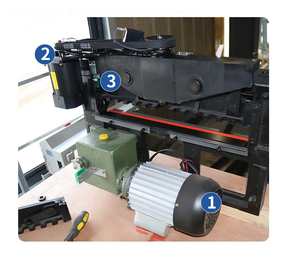 110V 4606 SP Electric Program-Control Cutting Machine Numerical Paper Cutter