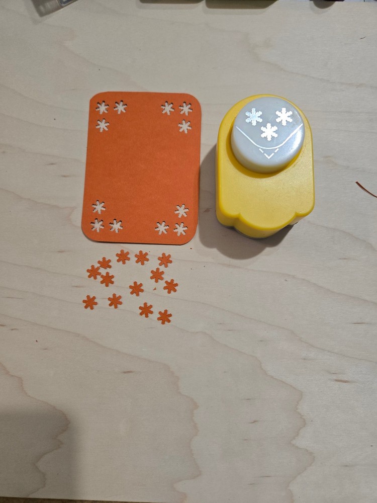 Snowflake Corner Paper Punch