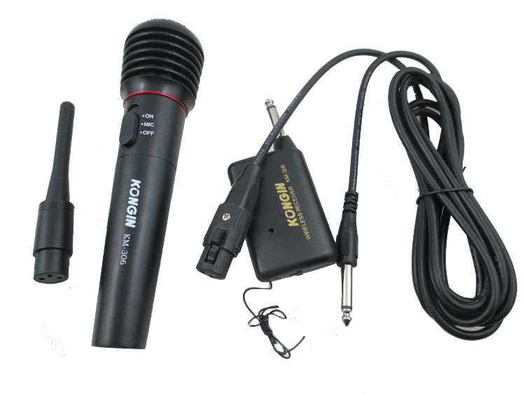 Dynamic Karaoke Vocal Wireless Wired Handheld Microphone Mic FM Receiver System