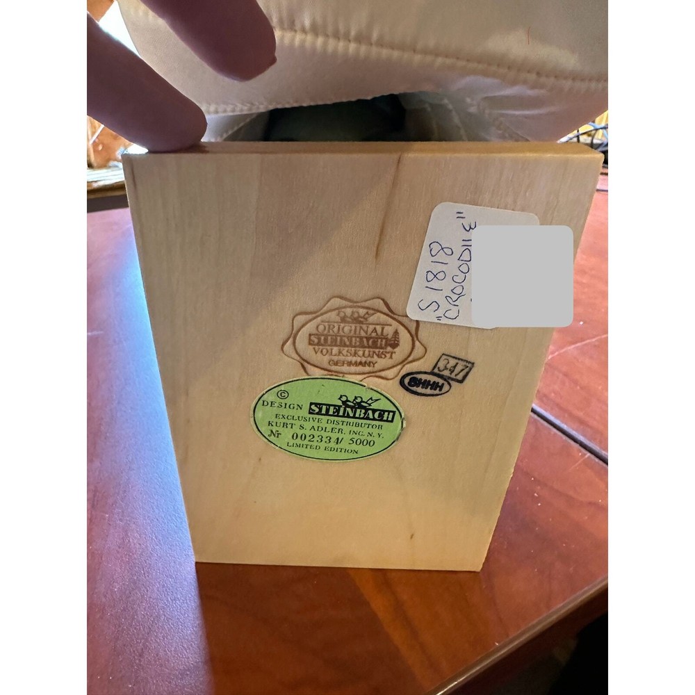 Peter Pan Crocodile Steinbach - Disc - Highly Collectable