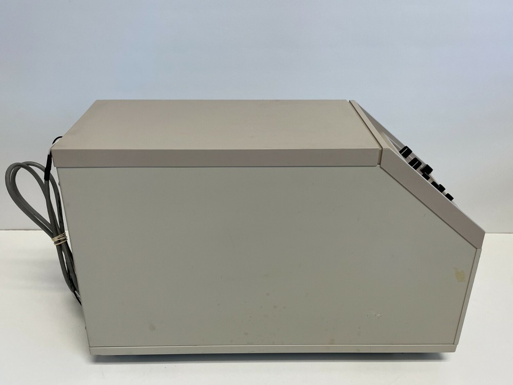F9: Thermo Seperation Products MercuryMonitor Detector 3200