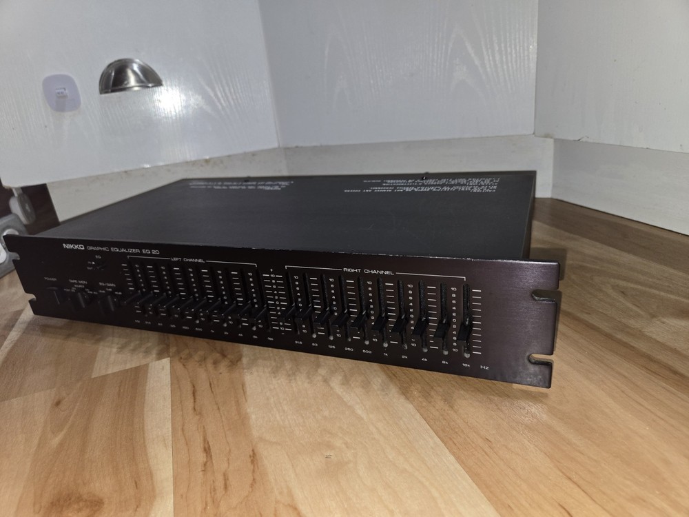 Vintage NIKKO Graphic Equalizer EQ 20 TESTED!