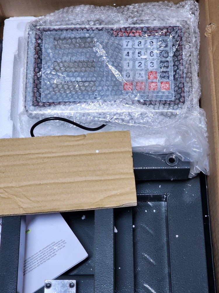 VEVOR 660 lbs/0.1 Computing Digital Floor Platform Scale Shipping Postal Scale