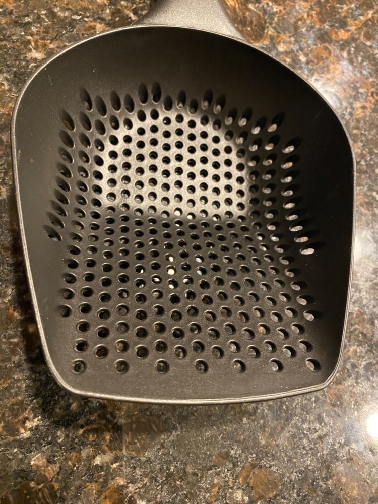 Sand Scoop for Metal Detecting 14” Plastic