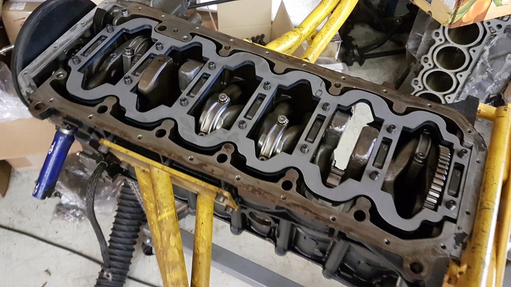 BMW S54 engine reinforcement girdle S54B32