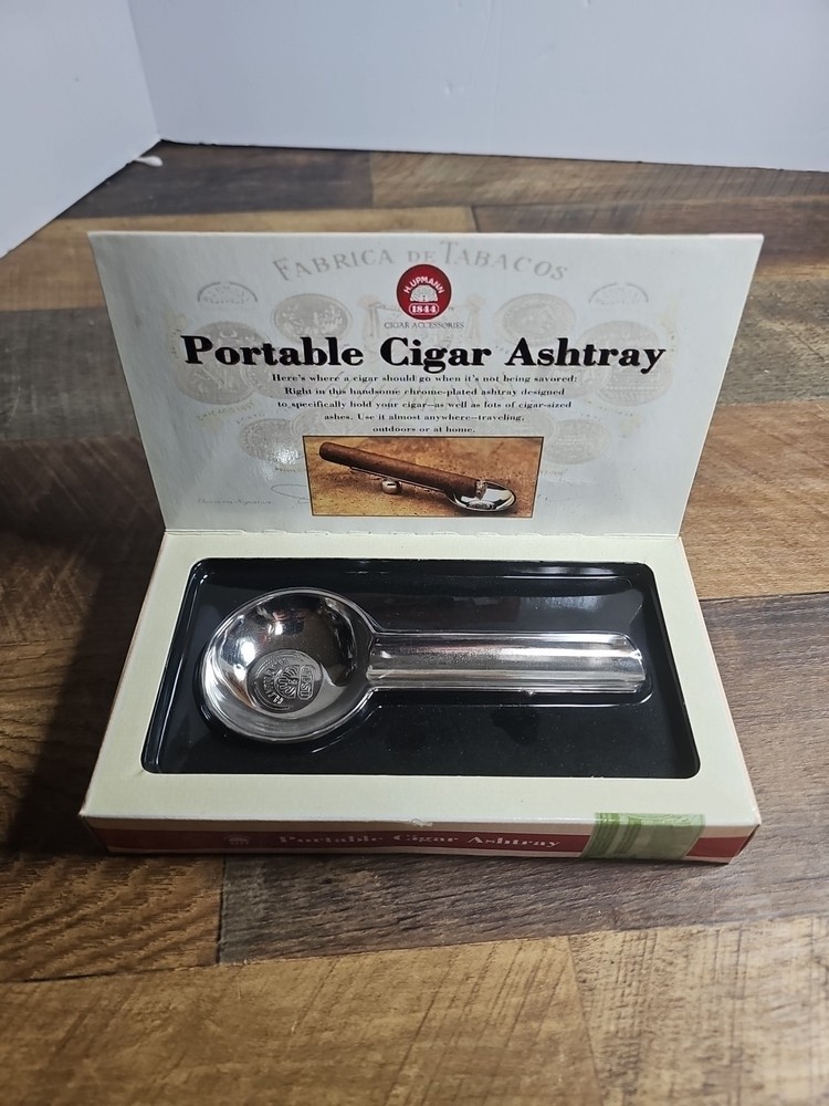 PORTABLE CHROME PLATED CIGAR ASHTRAY
