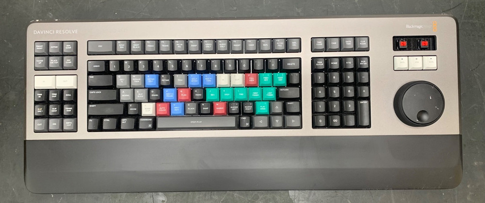 Blackmagic Design DaVinci Resolve Editor Keyboard READ