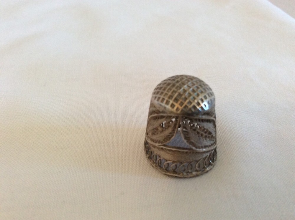Antique Silver Filigree Thimble