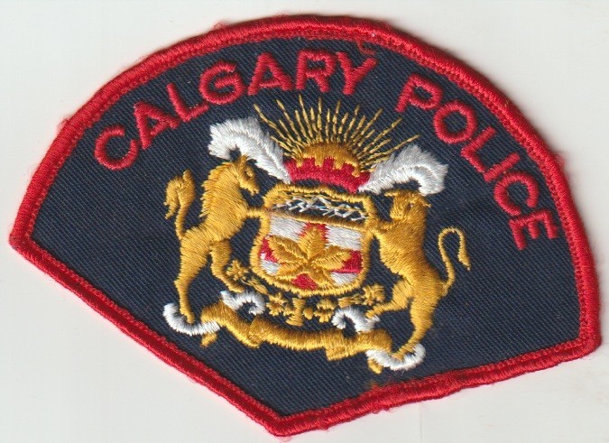 Calgary AB, Canada Police older style patch ship from Australia