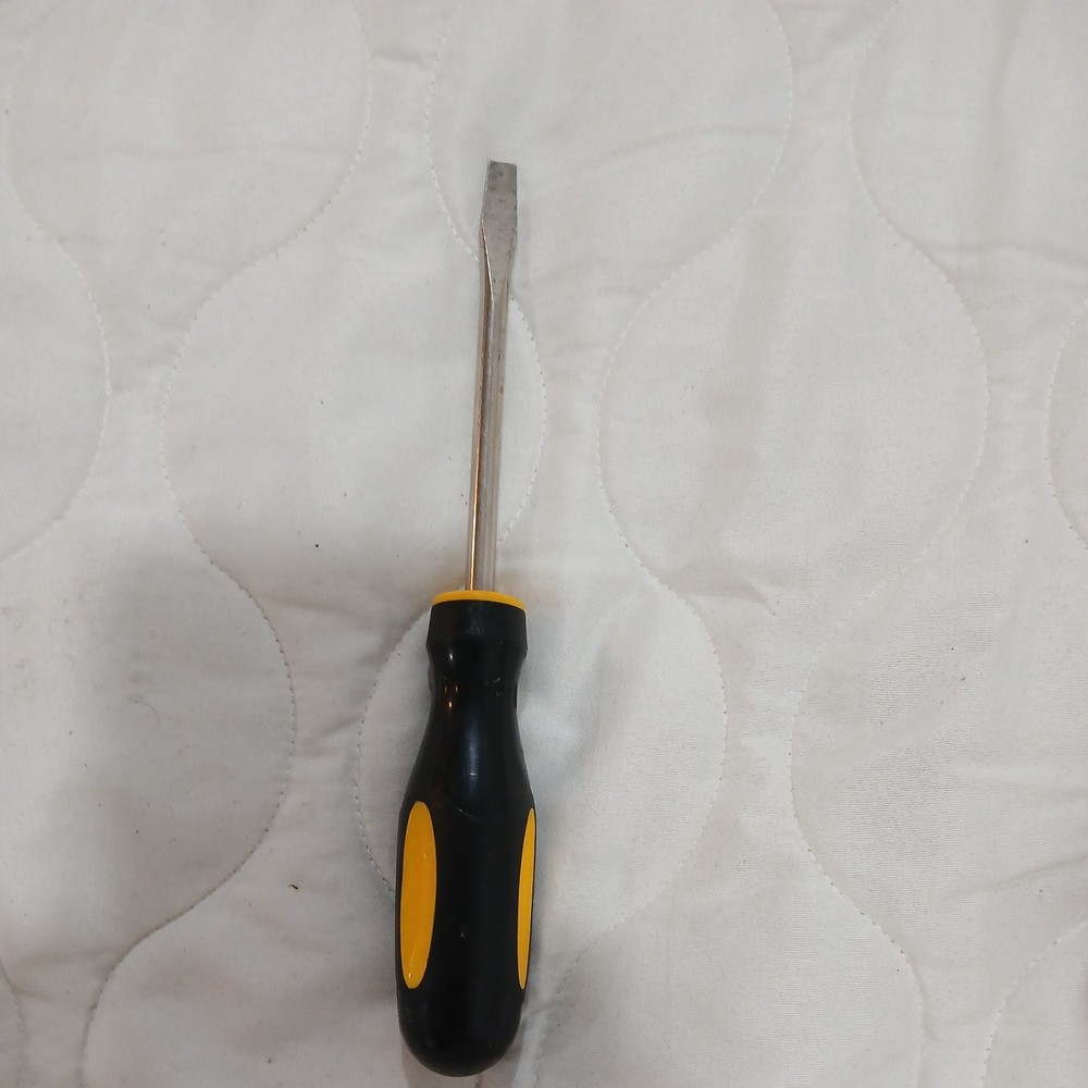 SCREWDRIVER - FLAT TIP - STANLEY