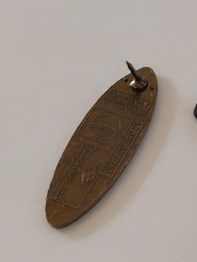 Mickey Mouse Disney Surfboard Collection Lapel Pin