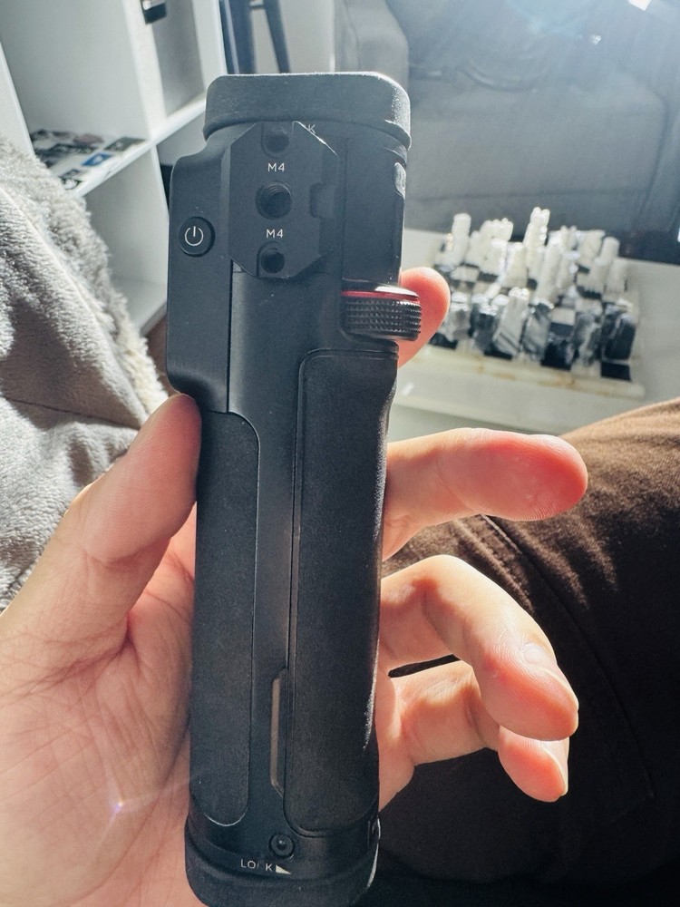 Tilta Dual-Channel Wireless Lens Control Handle for Advanced Ring Grip