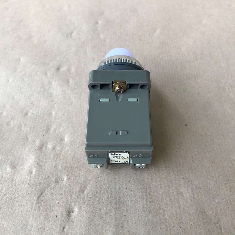 IDEC APN118W CONTROL UNIT PILOT LIGHT