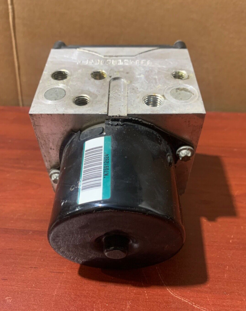 ABS Anti Lock Brake System Pump & Module 55366224AN